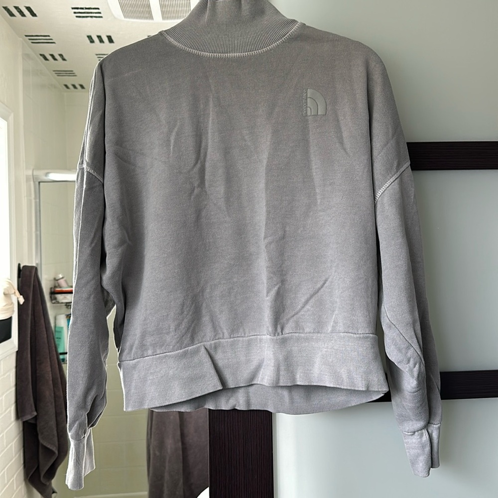 North face sweatshirt